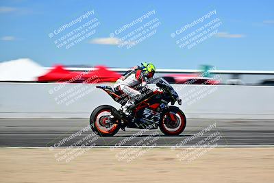 media/Mar-25-2024-Moto Forza (Mon) [[8d4319bd68]]/2-Advanced Group/Session 4 Front Straight Speed Pans/